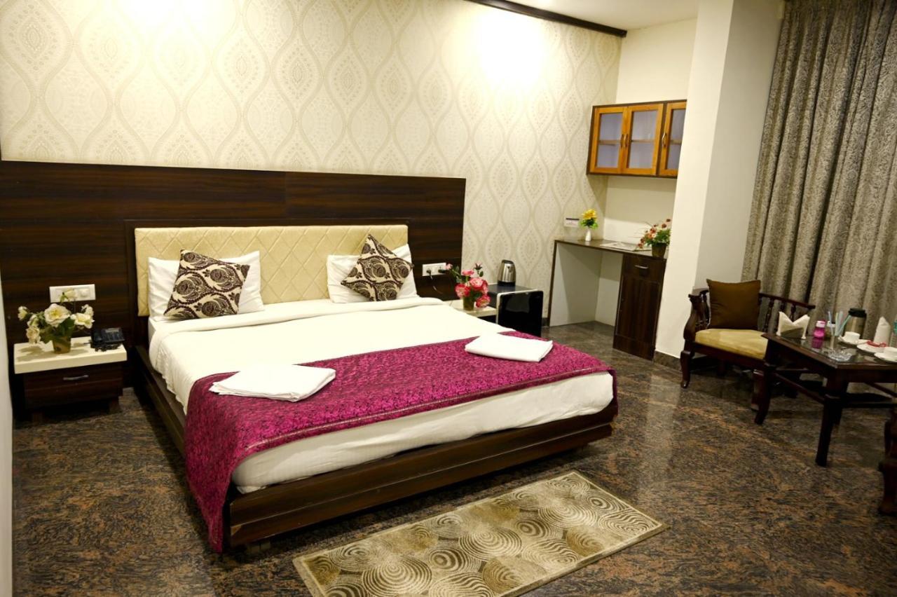 Hotel Badrika Inn Rewa Extérieur photo
