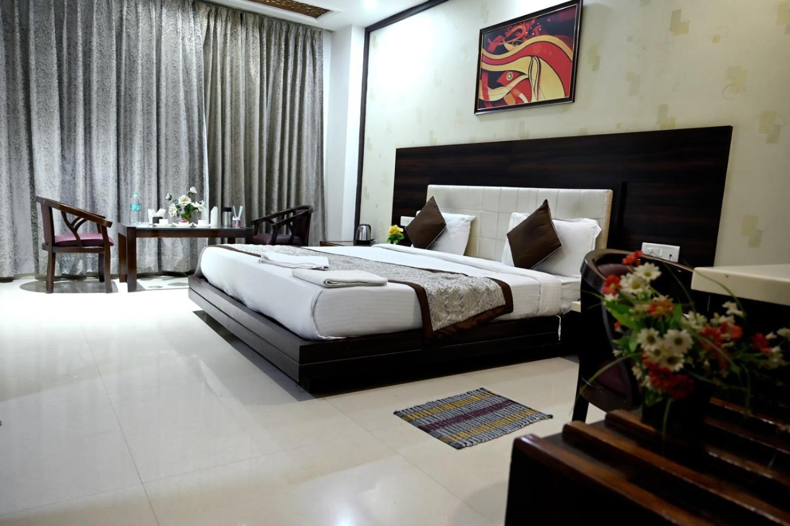 Hotel Badrika Inn Rewa Extérieur photo